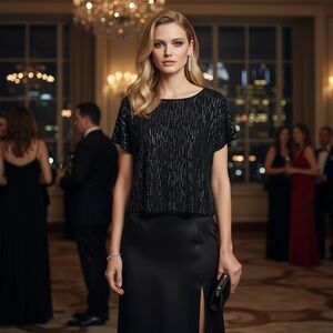 ST. John Evening Black Sequin Santana Knit Short Sleeve Sweater Top SZ M